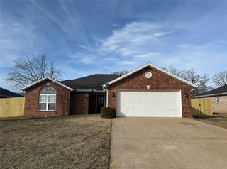 541 Steepro Drive, Centerton, AR 72719
