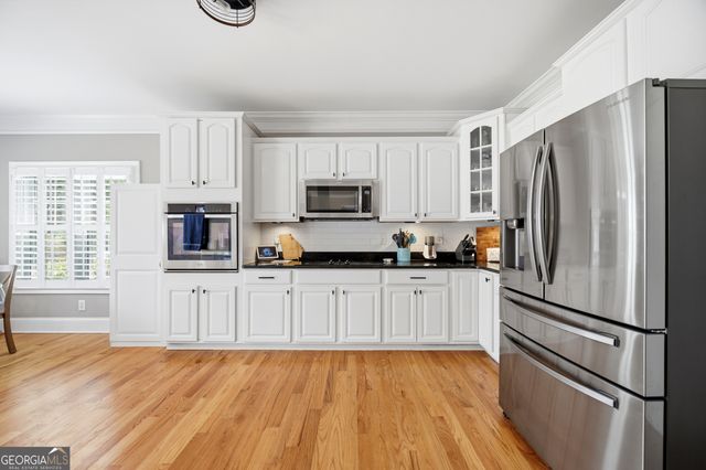61 Triple Crown Way, Forsyth, GA 31029