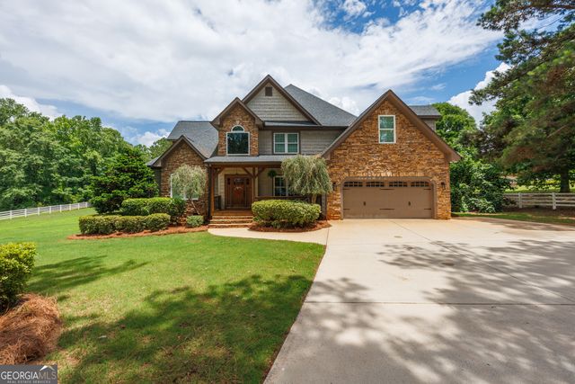 61 Triple Crown Way, Forsyth, GA 31029