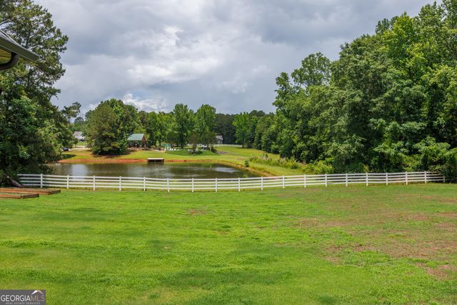 61 Triple Crown Way, Forsyth, GA 31029