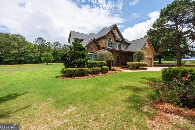 61 Triple Crown Way, Forsyth, GA 31029