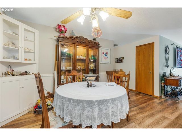 112 EYMAN CEMETERY Rd, Carson, WA 98610