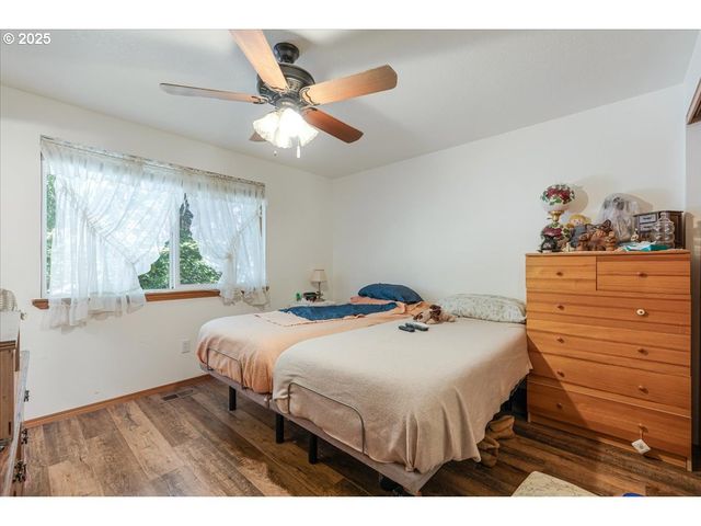 112 EYMAN CEMETERY Rd, Carson, WA 98610