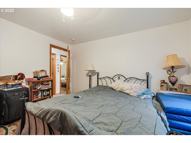 112 EYMAN CEMETERY Rd, Carson, WA 98610