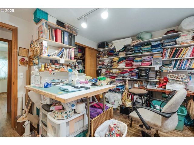 112 EYMAN CEMETERY Rd, Carson, WA 98610