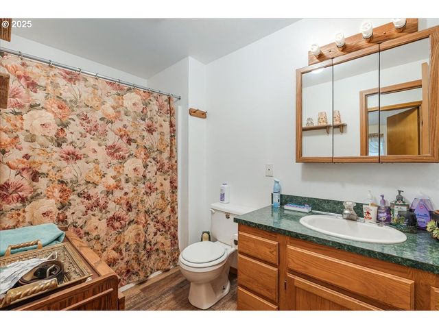 112 EYMAN CEMETERY Rd, Carson, WA 98610