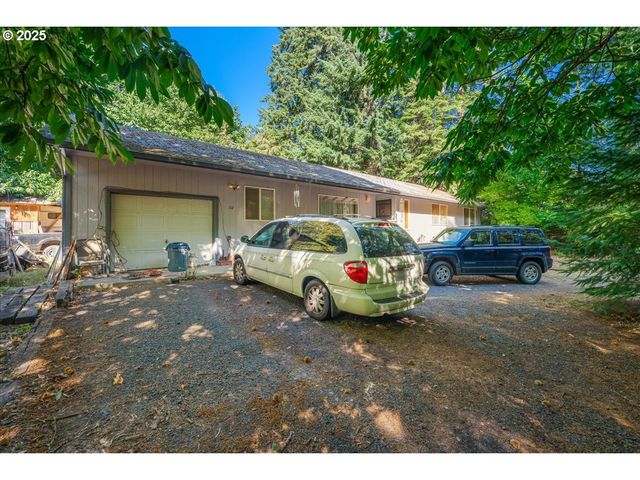 112 EYMAN CEMETERY Rd, Carson, WA 98610