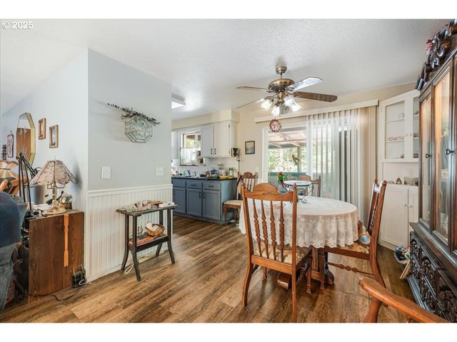 112 EYMAN CEMETERY Rd, Carson, WA 98610