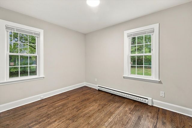 9 Malcolm St, Norfolk, MA 02056