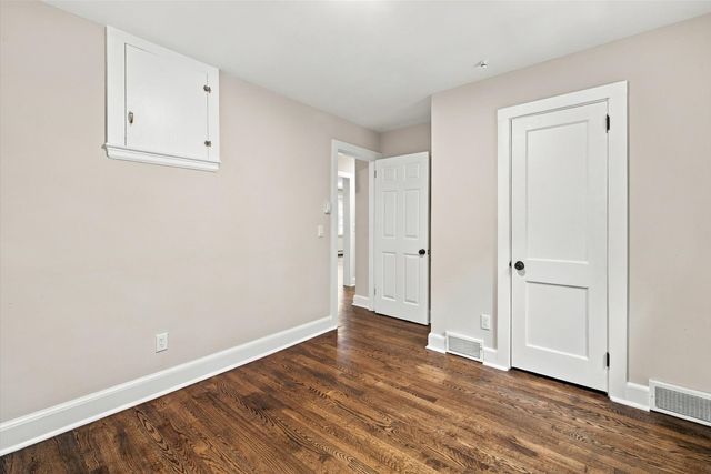 9 Malcolm St, Norfolk, MA 02056