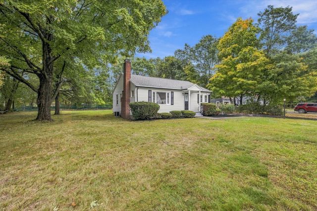 9 Malcolm St, Norfolk, MA 02056