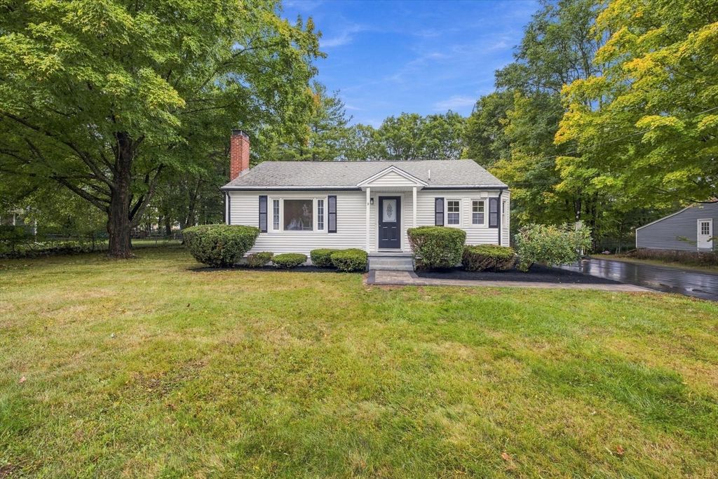 9 Malcolm St, Norfolk, MA 02056
