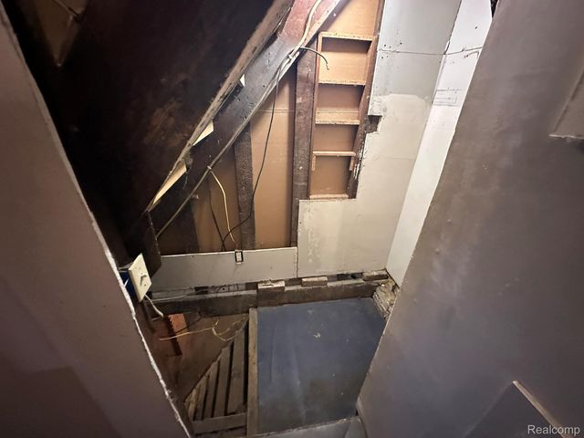 12 Oak Street, Ypsilanti, MI 48198