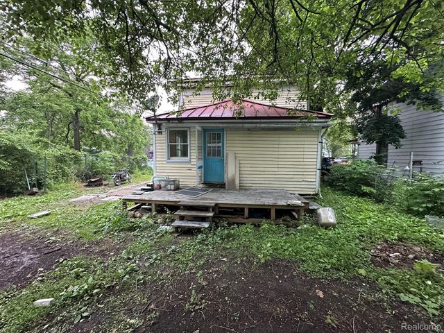 12 Oak Street, Ypsilanti, MI 48198