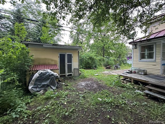 12 Oak Street, Ypsilanti, MI 48198