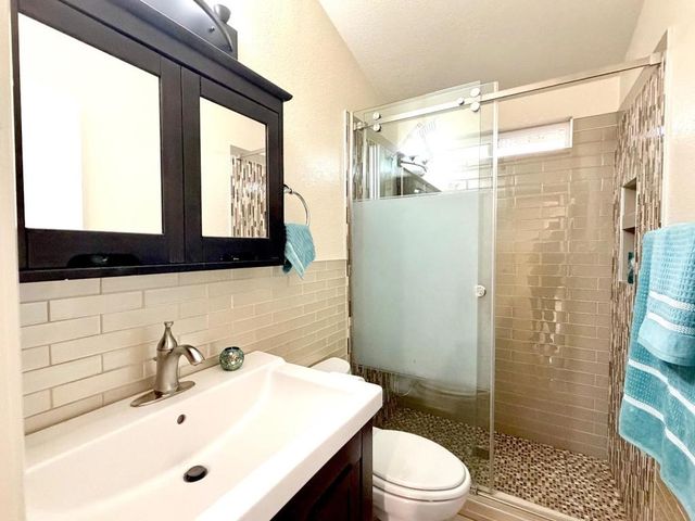 140 S Rengstorff Avenue, Mountain View, CA 94040