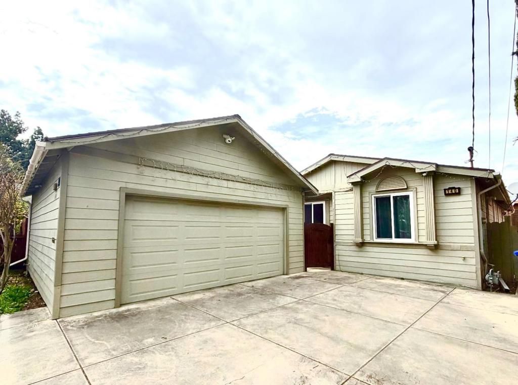 140 S Rengstorff Avenue, Mountain View, CA 94040