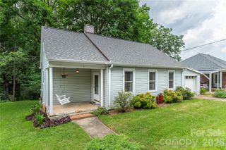 3 Enka Oak Street, Candler, NC 28715