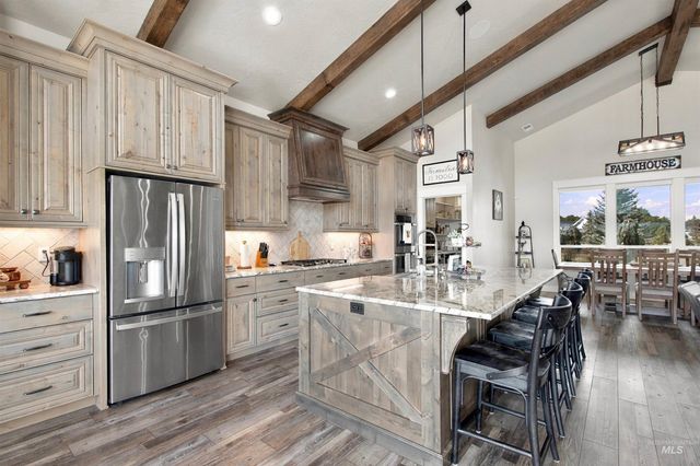 25400 Havard Oak Pl, Caldwell, ID 83607