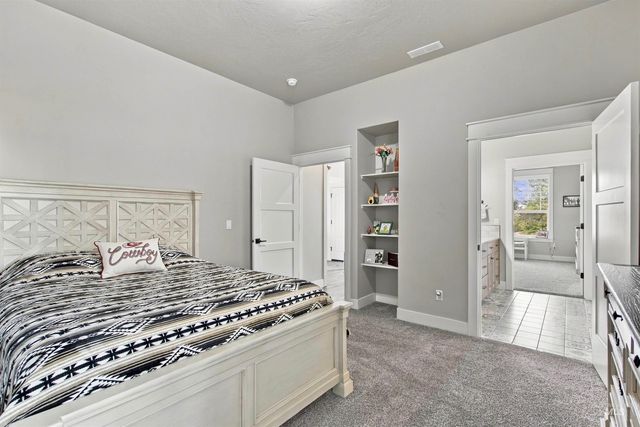 25400 Havard Oak Pl, Caldwell, ID 83607