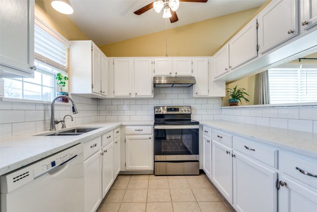 2400 Jupiter Road J4, Plano, TX 75074