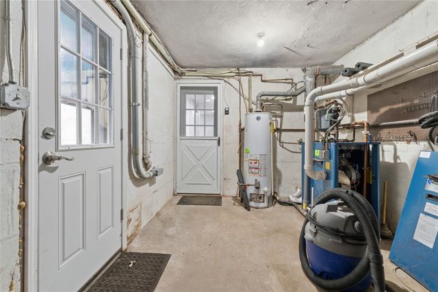 1002 PASADENA Drive, Fairview, PA 16505