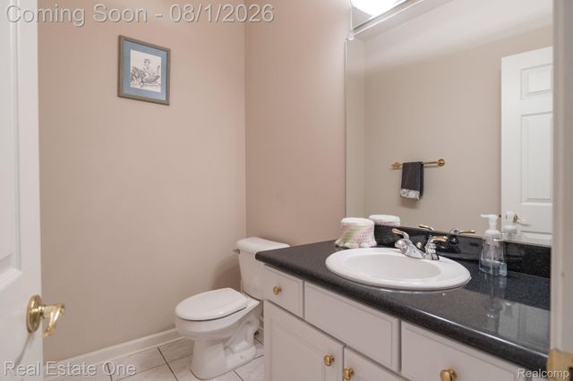 2038 Haverford Drive, Troy, MI 48098