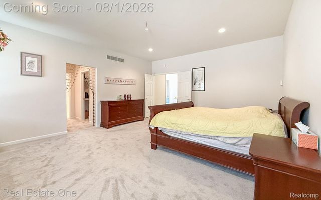 2038 Haverford Drive, Troy, MI 48098