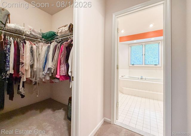 2038 Haverford Drive, Troy, MI 48098