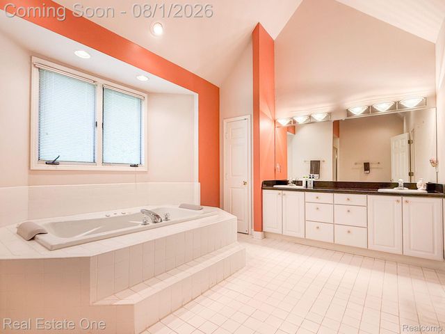 2038 Haverford Drive, Troy, MI 48098