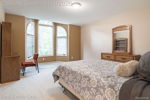 2038 Haverford Drive, Troy, MI 48098