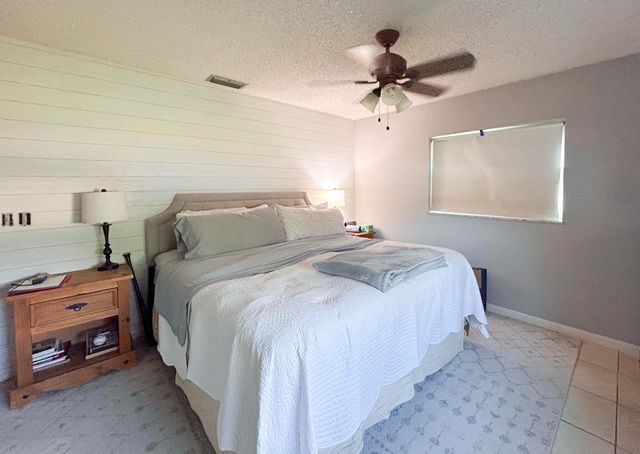 4709 Sunset Boulevard, Fort Pierce, FL 34982