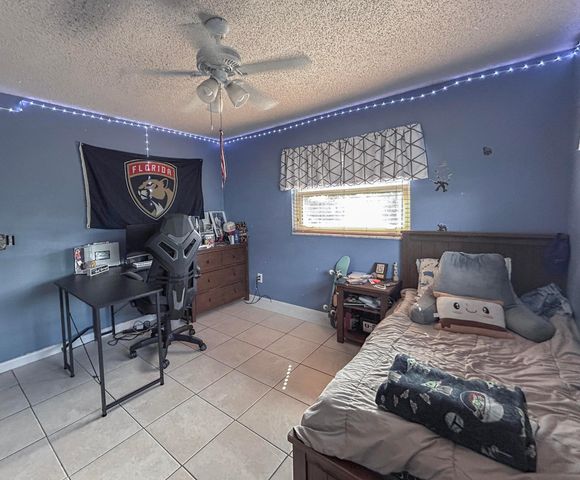 4709 Sunset Boulevard, Fort Pierce, FL 34982