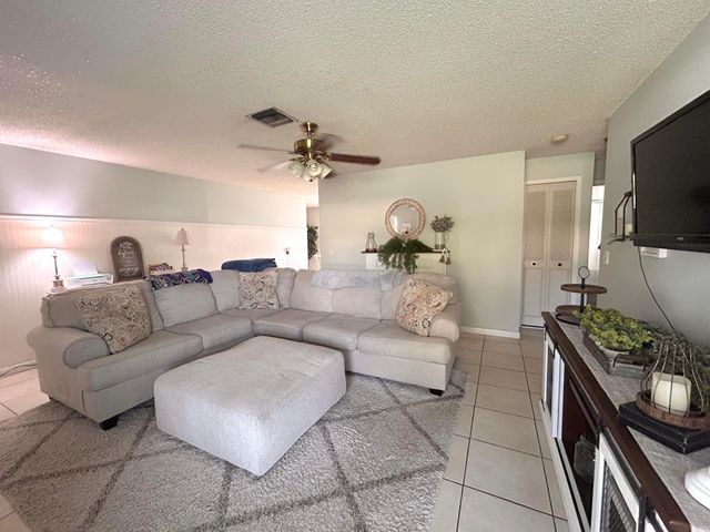 4709 Sunset Boulevard, Fort Pierce, FL 34982