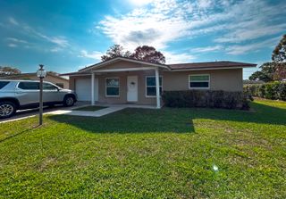4709 Sunset Boulevard, Fort Pierce, FL 34982