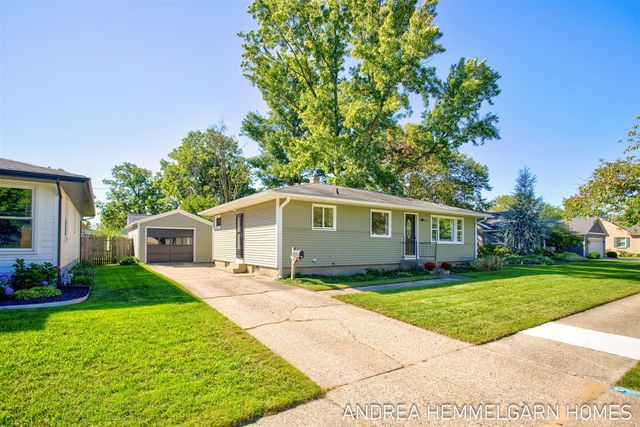 354 W 31st Street, Holland, MI 49423