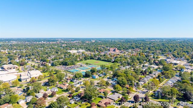 354 W 31st Street, Holland, MI 49423