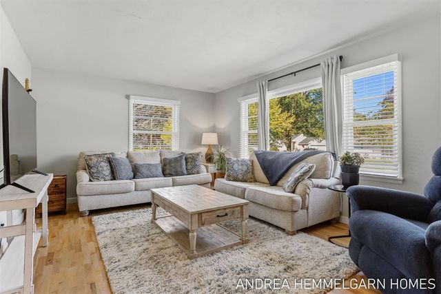 354 W 31st Street, Holland, MI 49423