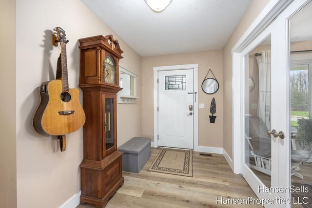 5326 North Point Drive, Pierson Twp, MI 49339