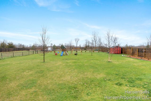 5326 North Point Drive, Pierson Twp, MI 49339