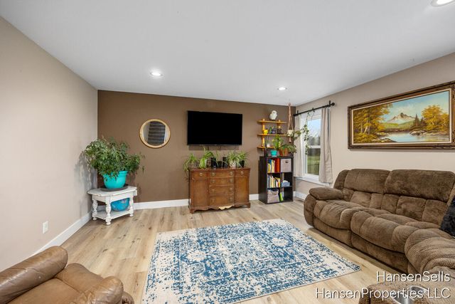 5326 North Point Drive, Pierson Twp, MI 49339