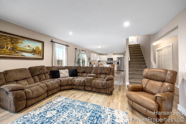 5326 North Point Drive, Pierson Twp, MI 49339