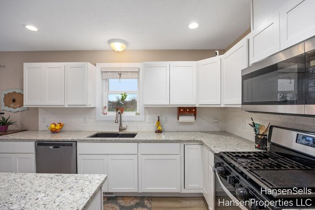 5326 North Point Drive, Pierson Twp, MI 49339
