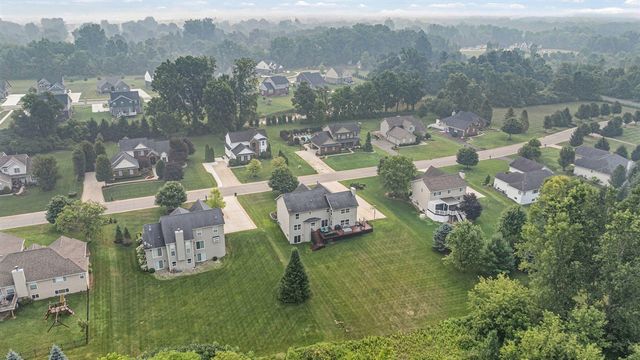 20903 Oak Tree Drive, South Lyon, MI 48178