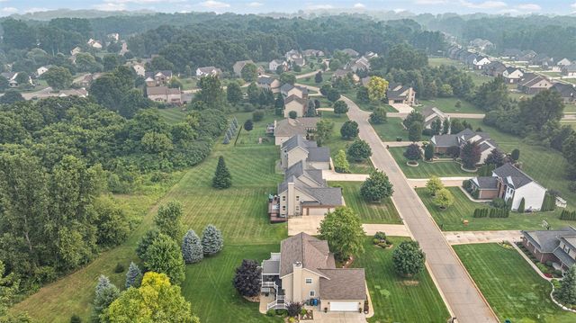 20903 Oak Tree Drive, South Lyon, MI 48178