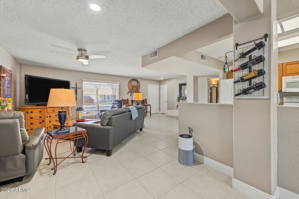 10521 W KINGSWOOD Circle, Sun City, AZ 85351 — photo 5