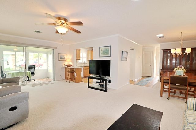 945 Savannas Point Drive, Fort Pierce, FL 34982