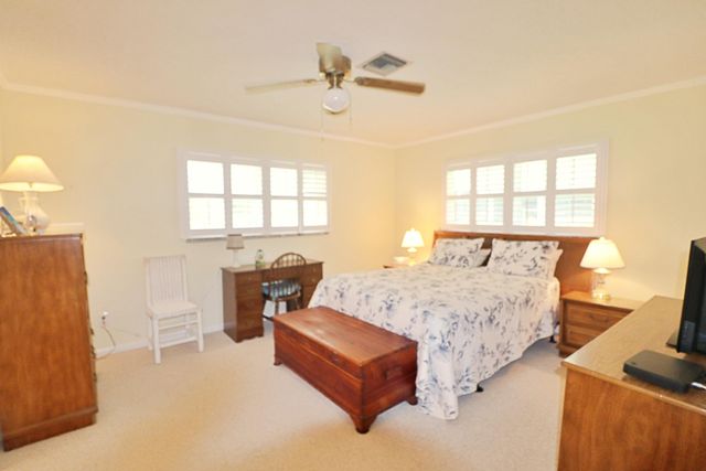 945 Savannas Point Drive, Fort Pierce, FL 34982