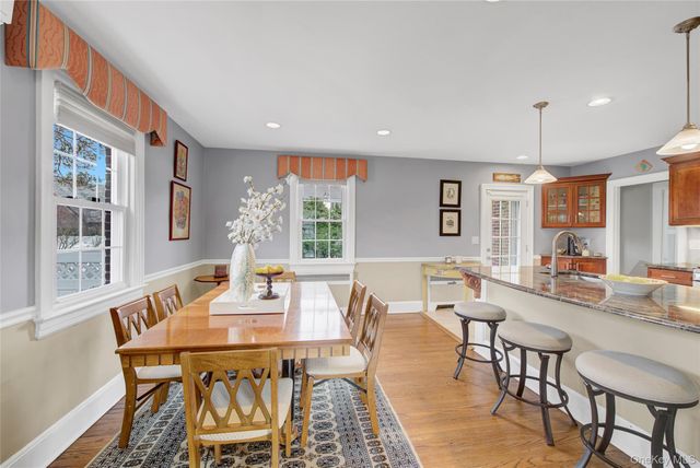 39 Cynthia Court, Hempstead, NY 11550