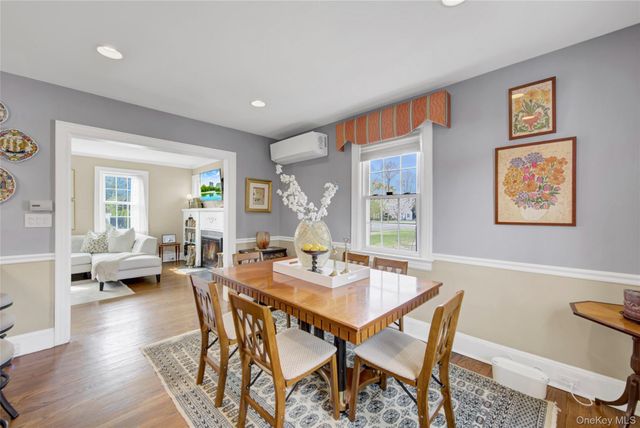 39 Cynthia Court, Hempstead, NY 11550